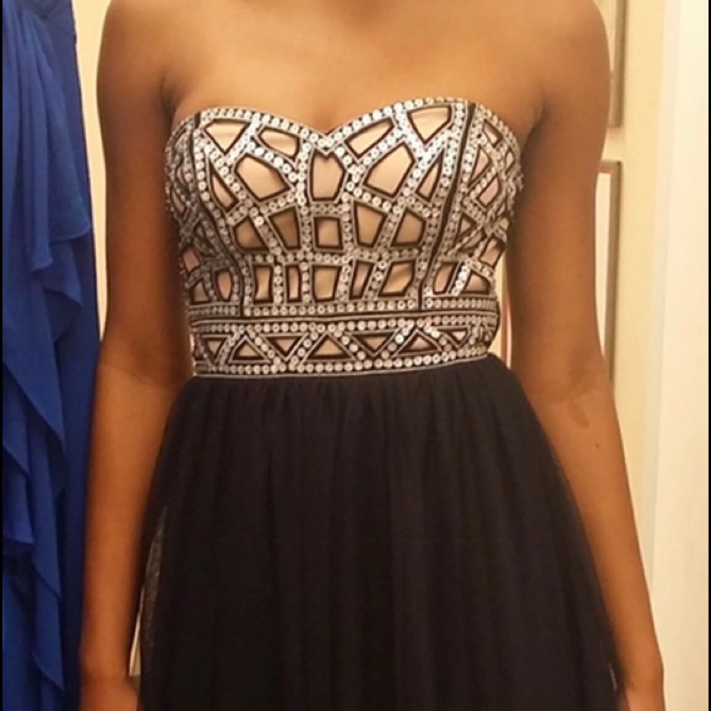 Evening gown/pr dress